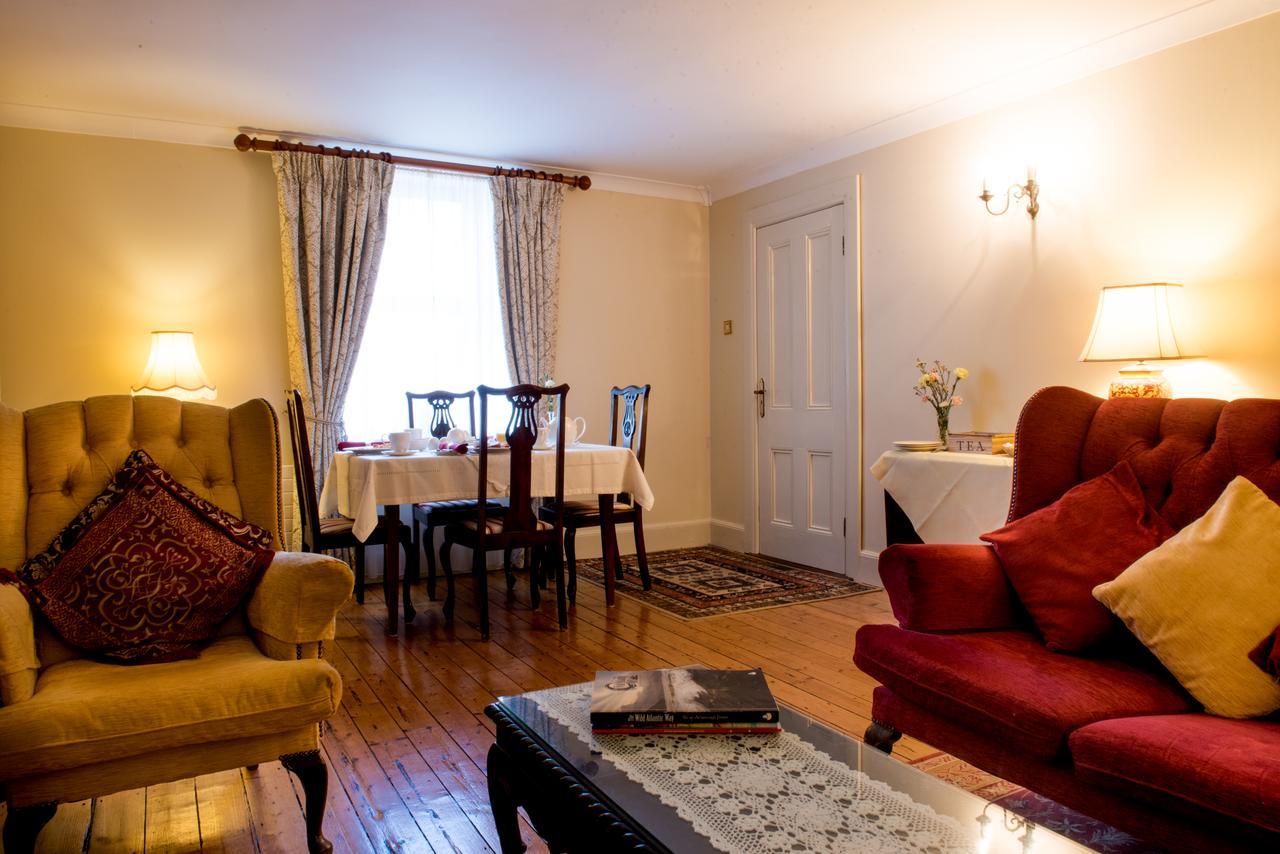 Brennan'S Accommodation Glenties Exterior photo