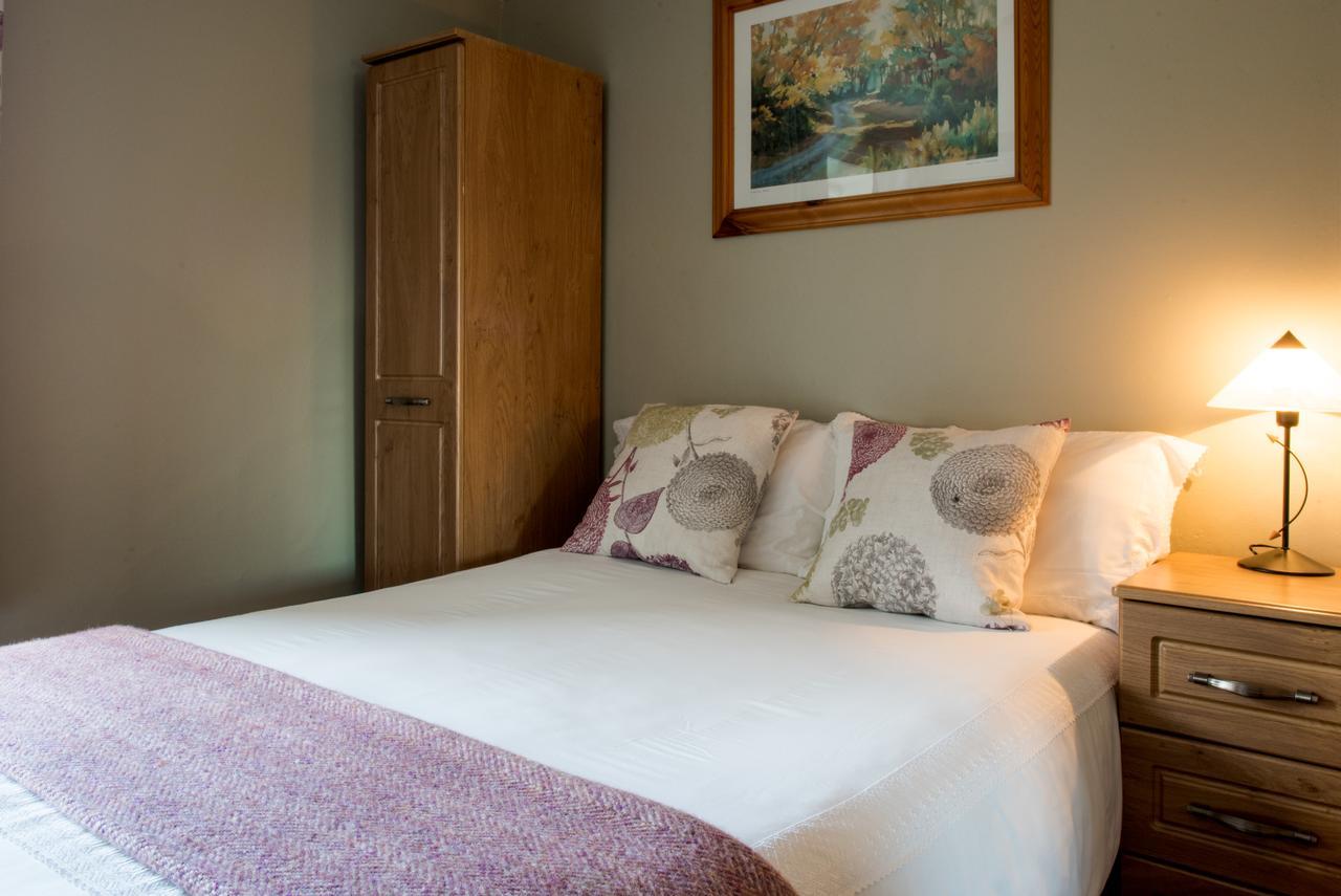 Brennan'S Accommodation Glenties Exterior photo